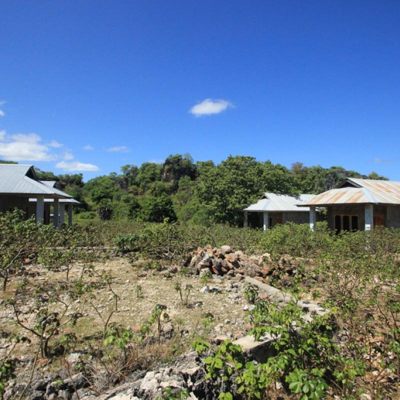 Terrain – villa - maison – propriété – à vendre – à louer – location - location longue durée – location à l’année – investissement – achat – vente – plage – bord de mer - sable blanc – Indonésie – Roti island – Bali – chambre – notaire – consultant - juridique – création - société – administration – voyage – entreprise – hôtel – commerce – restaurant – projet – visa – permis – travail – retraite – informations – découverte – aventure – produits – naturels – spa – salon – coiffure – réflexologie – savon – shampoing – anti-moustique – tourisme – plaisir – nature – surf – plongée – exploration – exotique – exotisme – massage – traditionnel – huile de massage – coucher de soleil – photos – galerie – soin de beauté – pédicure – manucure – agent immobilier – professionnel-Land - villa - house - property - for sale - rent - rental - leasing - rent annually - investment - purchase - sale - beach - sea - white sand - Indonesia - Rote island - Bali - bedroom - notary - consultant - legal - creation - company - administration - travel - business - hotel - shop - restaurant - project - visa - permit - work - retirement - information - discovery - adventure - products - natural - spa - lounge - hairdresser - reflexology - soap - shampoo – anti-mosquito – pleasure – nature – surf – diving – exploration - exotic - exotism - massage - traditional - massage oil - sunset - pictures - gallery - beauty treatment - pedicure – manicure – real estate agent – professional-Tanah - villa - rumah - properti - Dijual - disewakan - dikontrakan - menyewa per tahun - investasi - pembelian - penjualan - pantai - laut - pasir putih - Indonesia - pulau Roti - Bali - bedroom - notaris - konsultan - hukum - penciptaan - wisata - - bisnis - Hotel - bisnis - restoran - proyek - visa - izin - pekerjaan - pensiun - informasi - penemuan - petualangan - produk - spa - - alam ruang duduk - penata rambut - reflexology masyarakat - administrasi - sabun - shampoo – anti-nyamuk - Pariwisata - menyenangkan - semacam - surfing - diving – eksplorasi - eksotik - eksotis - pijat - tradisional - pijat minyak - sunset - Foto - galeri - perawatan kecantikan - pedicure – manicure – properti agen - Profesional